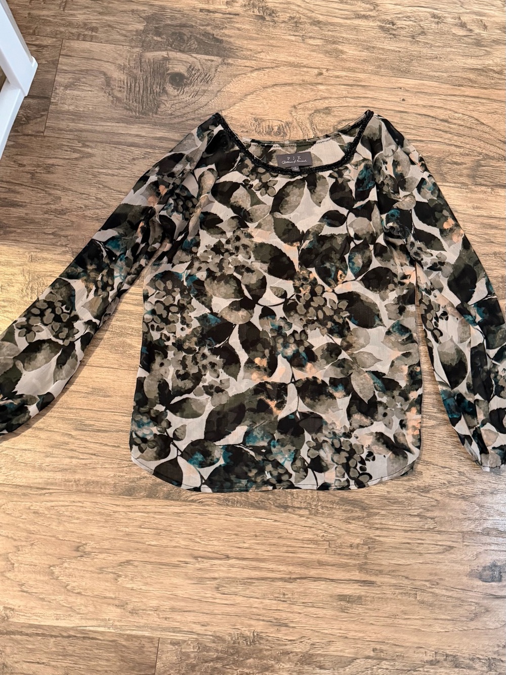 PJK Patterson J. Kincaid Black, Teal & Cream Floral Long-Sleeve Blouse